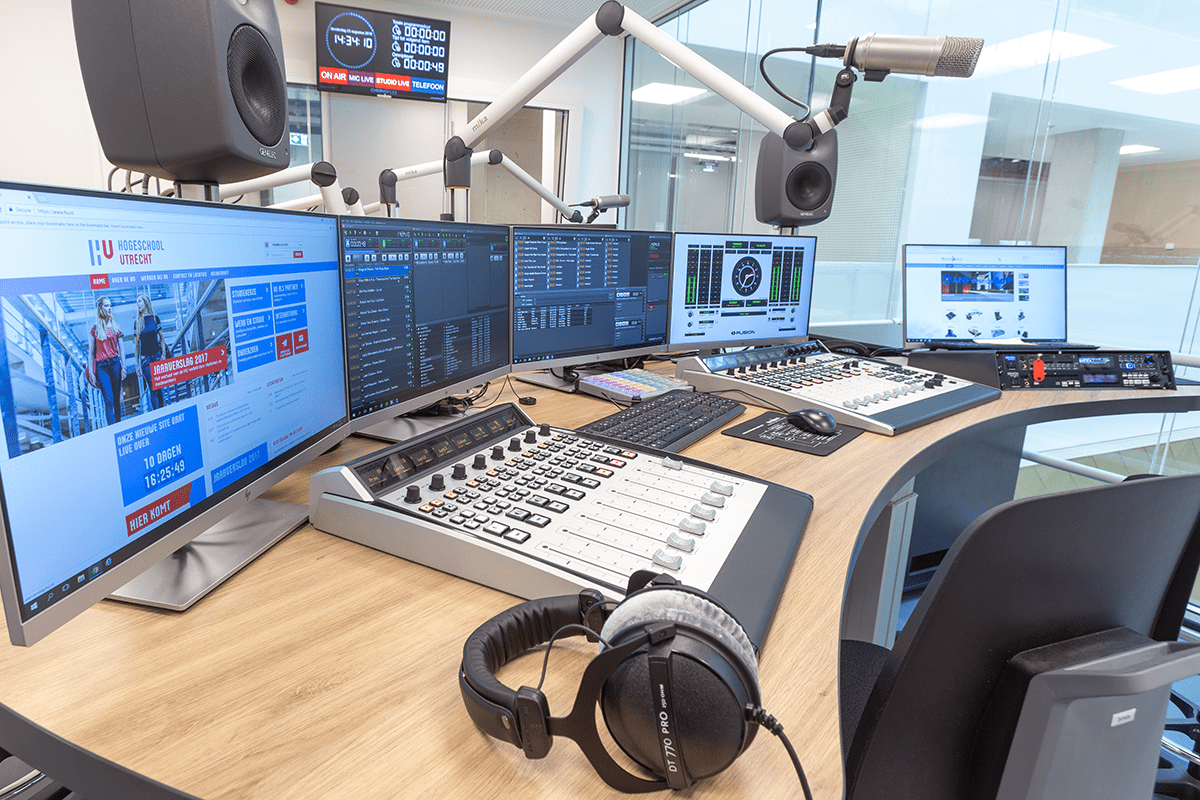 Selfop Radiostudio